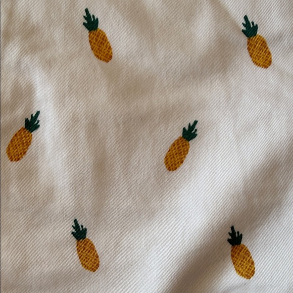 J. Crew White Pineapple Print Men's Shorts - Picture 3 of 5